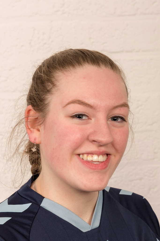 Dames 7 - Portret - 2018 - Daphne van Dijk - 36