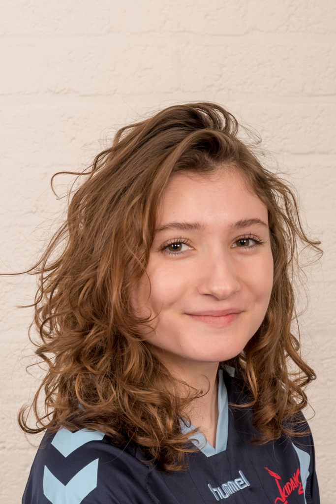 Dames 7 - Portret - 2018 - Esmee Ebbers - 37