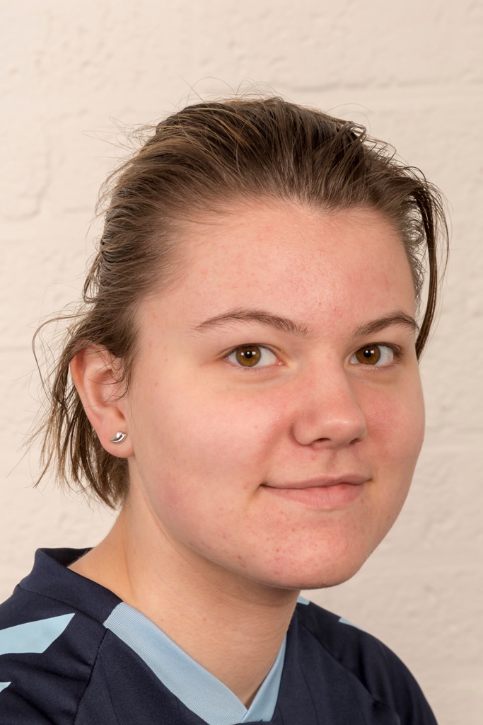 Dames 7 - Portret - 2018 - Myrthe Gielingh - 40