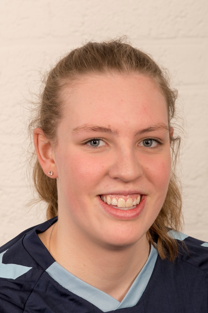 Dames 7 - Portret - 2018 - Saskia van Dijk - 39
