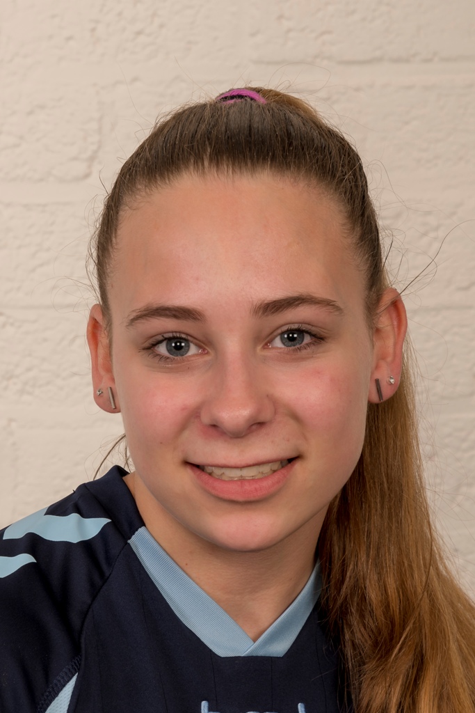 Meisjes C1 - Portret - 2018 - Dannika Gerrits - 15