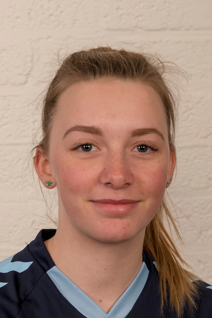 Meisjes C1 - Portret - 2018 - Lotte Teunissen - 14