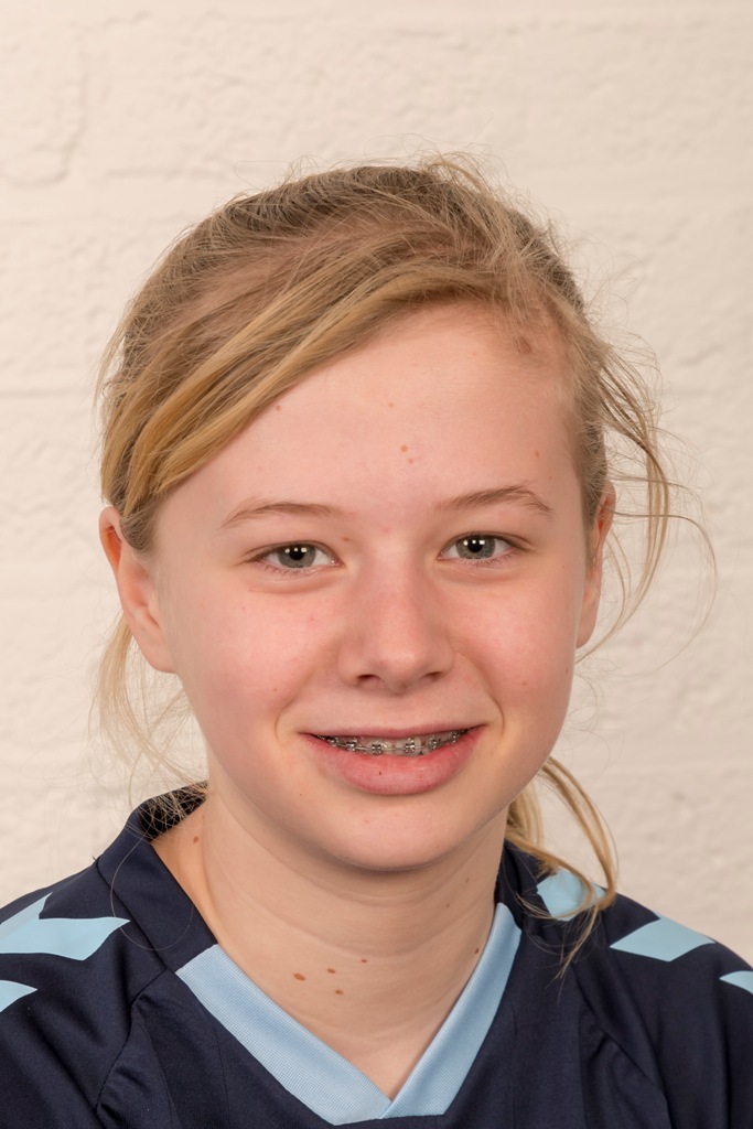 Meisjes C2 - Portret - 2018 -Floor van Swelm - 32