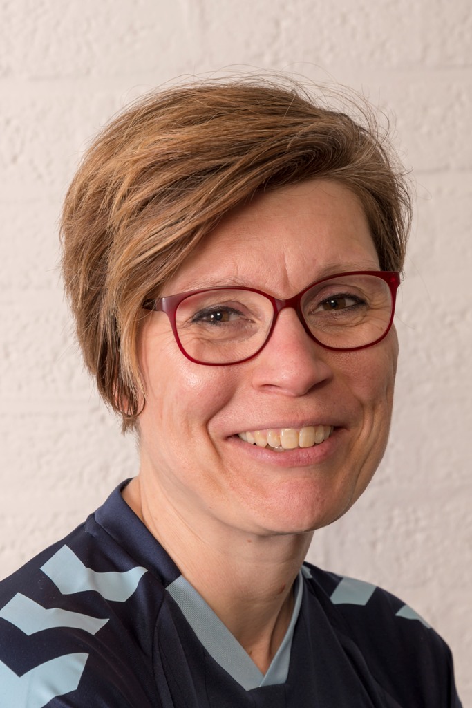 Dames 5 - Portret - 2018 - Daphne te Kiefte - 88