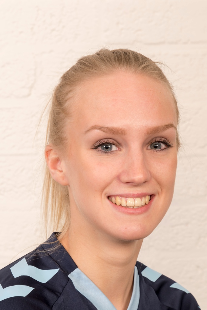 Dames 7 - Portret - 2018 - Eline Janssen - 42